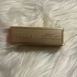 Stila Shine Fever Lip Vinyl 🧡